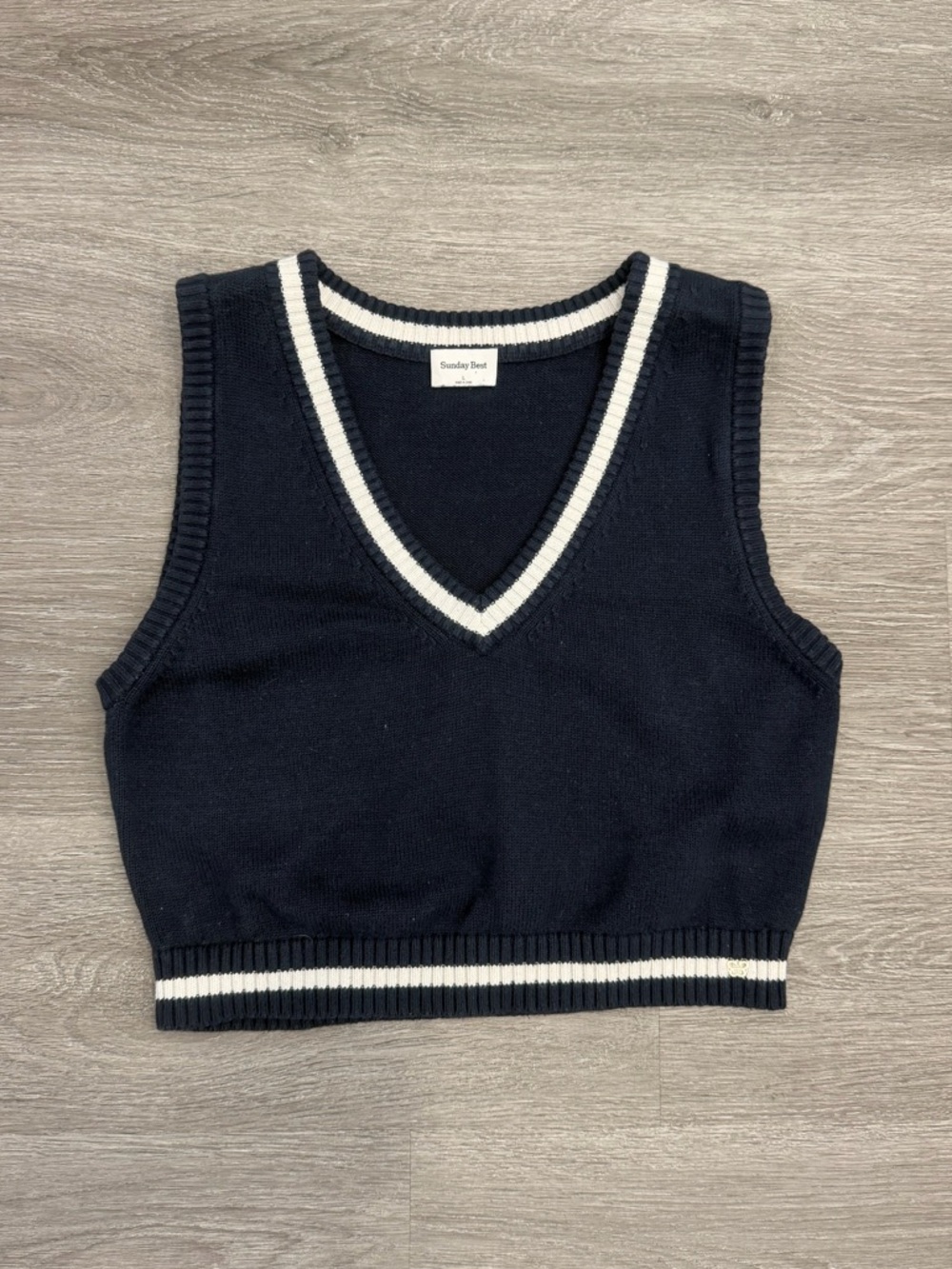 Sunday Best Quinn Sweater Vest Size Large - Picture 6 of 7